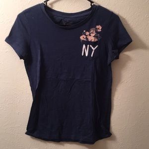Old Navy Brooklyn New York love shirt